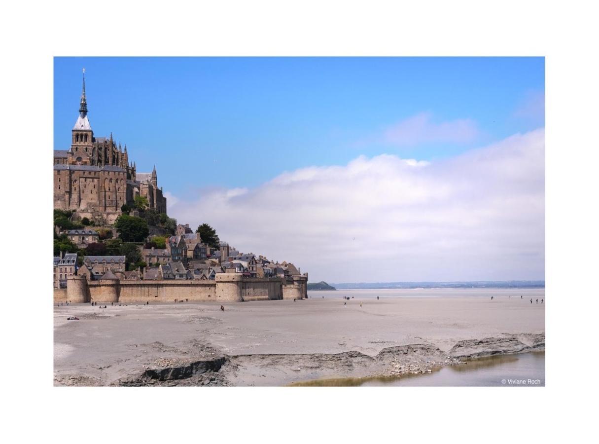 Proche Mont-Saint-Michel, B&B De Charme, Petit-Dejeuner Bio Inclus Экстерьер фото